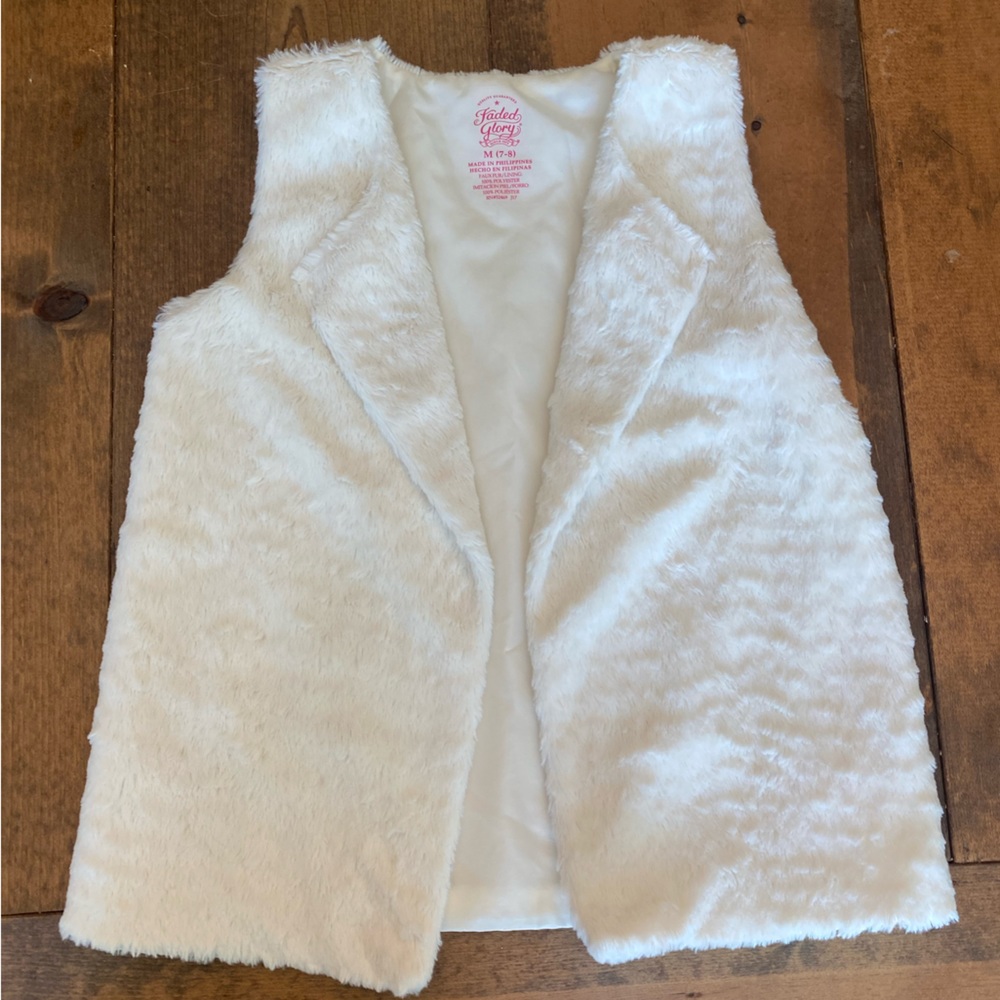 Girls Faded Glory White Vest Size Medium 7/8